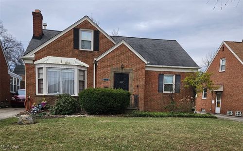 3846 Warrendale Rd, South Euclid, OH, 44118-2320 | Card Image