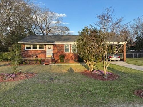 170 Sunnifield Dr, Williston, SC, 29853-2102 | Card Image