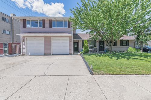 2100 Western Ave, Waukegan, IL, 60087-3905 | Card Image