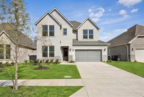 6904 Crystal Springs Dr, McKinney, TX, 75070-2052 | Card Image