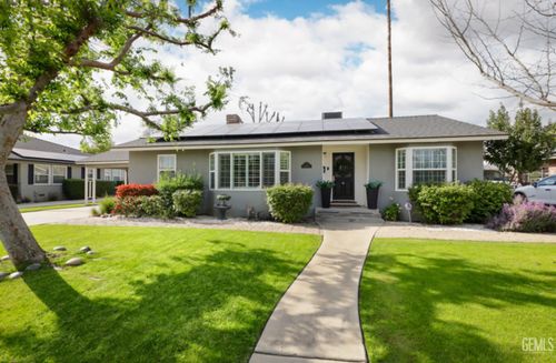 2509 Cedar Street, Bakersfield, CA, 93301 | Card Image
