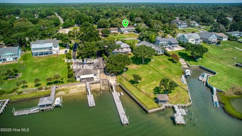 1966 Kings Landing Rd, Hampstead, NC, 28443-8358 | Card Image