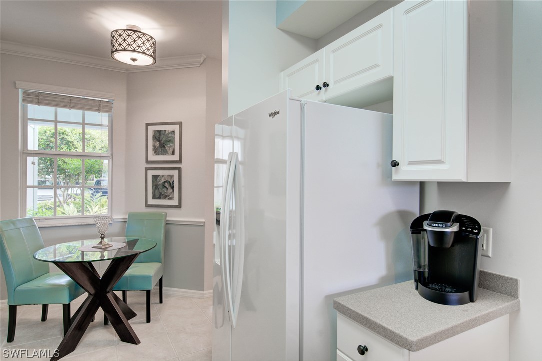 Residential in Naples 4