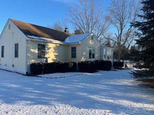 1376 Lathrop Rd, Allenton, MI, 48002-3203 | Card Image