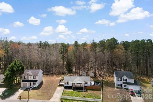 1250 Salvadore Ct, Gastonia, NC, 28052-7203 | Card Image