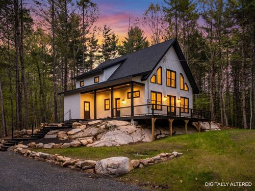 141 Logging Road, York, ME, 03902 | Card Image