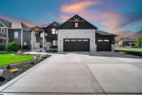 11039 Macedon Street, Winfield, IN, 46307 | Card Image