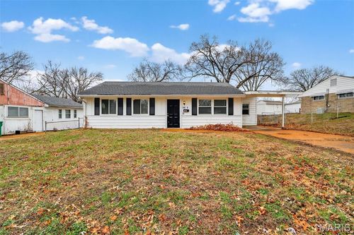 7809 Ellington Drive, St Louis, MO, 63121 | Card Image