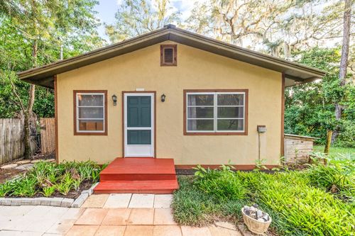 219 N Cooper Lake Dr, Interlachen, FL, 32148-6897 | Card Image