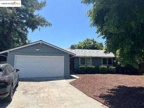 35 Baylor Ln, Pleasant Hill, CA, 94523-1907 | Card Image