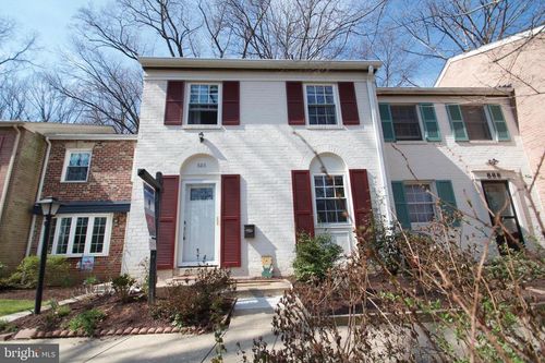 22-886-886 Azalea Dr, ROCKVILLE, MD, 20850-2017 | Card Image