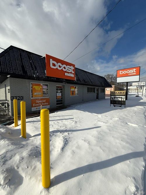 3320-3318 S Cedar St, Lansing, MI, 48910-3436 | Card Image