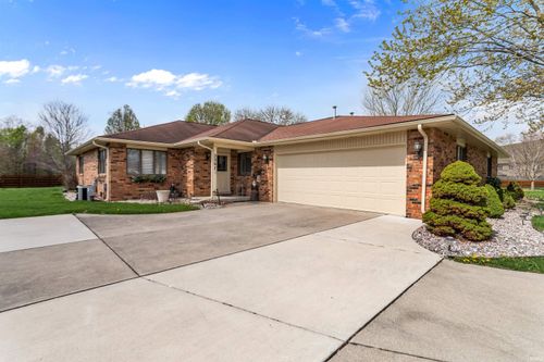 2307 Executive Dr, Kokomo, IN, 46902-8024 | Card Image