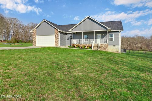 209 Adams Creek Rd, Crossville, TN, 38571-6022 | Card Image