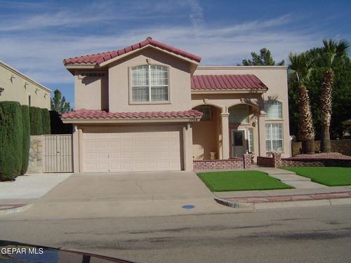 2068 Crystal Ridge St, El Paso, TX, 79938-7752 | Card Image