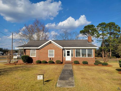 650 Third St, Unadilla, GA, 31091-4586 | Card Image
