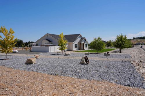 518 Bass Run Ln, Marsing, ID, 83639-8200 | Card Image