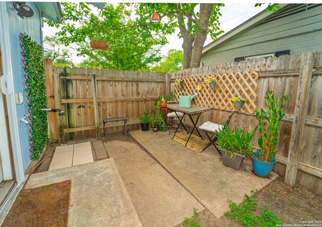 5215 Overbrook Dr, House other with 3 bedrooms, 2 bathrooms and null parking in Austin TX | Image 6