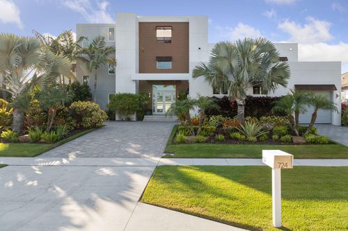 724 Plantation Ct, Marco Island, FL, 34145-1922 | Card Image