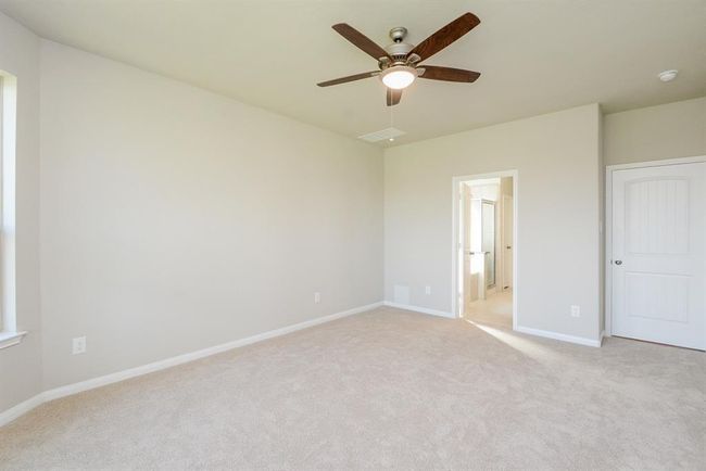 29639 Yaupon Shore Dr, House other with 4 bedrooms, 4 bathrooms and 2 parking in Spring TX | Image 20