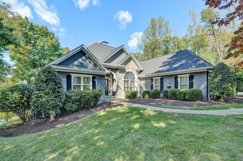 255 Upland Shores Dr, Penhook, VA, 24137-5263 | Card Image