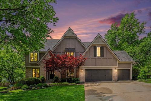 9101 W 140th St, Overland Park, KS, 66221-2020 | Card Image