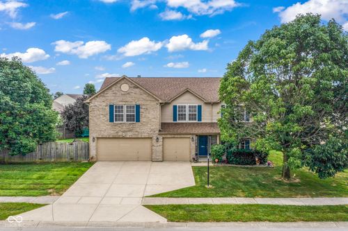 6467 W Deer Crossing Blvd, Mccordsville, IN, 46055-9298 | Card Image