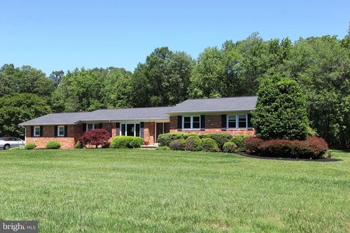 4035 Ravine Dr, White Plains, MD, 20695-3302 | Card Image