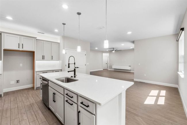 524 Avila Pl, House other with 5 bedrooms, 5 bathrooms and null parking in Howey In The Hills FL | Image 12