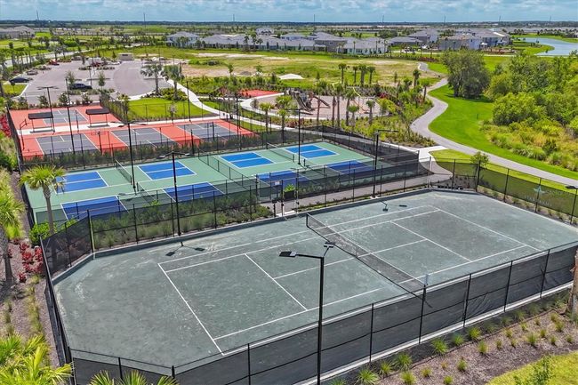 16606 Barnwood Place, House other with 4 bedrooms, 3 bathrooms and null parking in Lakewood Ranch FL | Image 78