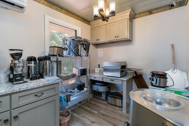 211 Stoneybrook Rd, House other with 2 bedrooms, 2 bathrooms and null parking in Burnside KY | Image 58