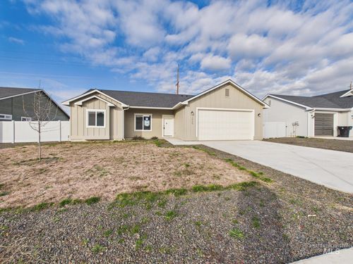 1545 Trail Way, Weiser, ID, 83672-1005 | Card Image