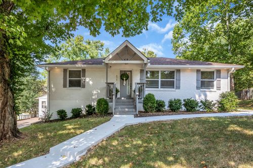 634 Watsonwood Dr, Nashville, TN, 37211-5358 | Card Image