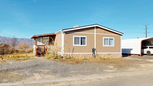 417 W Antelope Dr, Battle Mountain, NV, 89820-2642 | Card Image