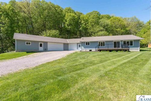 48818 Old River Bluff Rd, Saint Peter, MN, 56082-5059 | Card Image