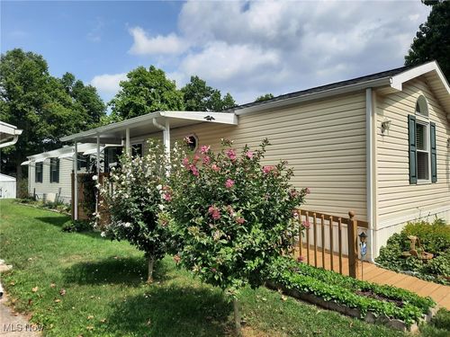 32 Terrace Dr, Ashland, OH, 44805-1353 | Card Image