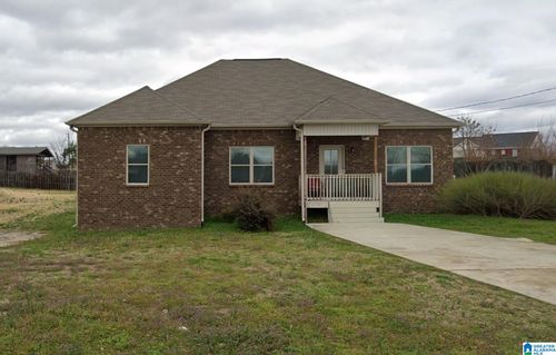 609 10th Ave, Pleasant Grove, AL, 35127-1570 | Card Image