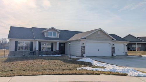 911 Hickory Ct, Decatur, IN, 46733-9631 | Card Image