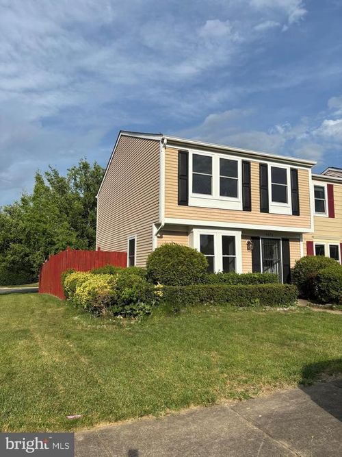 4672 Whitaker Pl, WOODBRIDGE, VA, 22193-3011 | Card Image