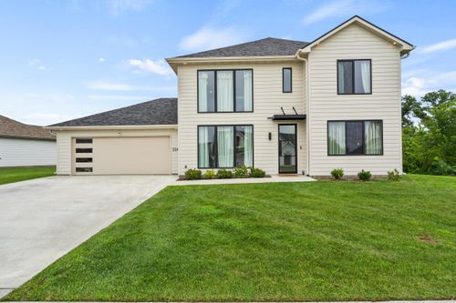 2310 N Traveller Dr, COLUMBIA, MO, 65202-5660 | Card Image