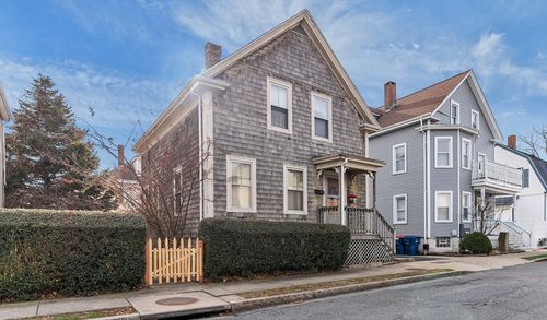 198 Arnold St, New Bedford, MA, 02740-3535 | Card Image