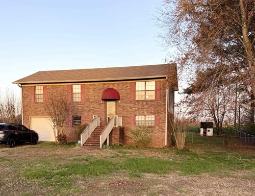 1067 Ridge Dr, Killen, AL, 35645-8025 | Card Image