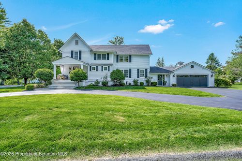 330 Glenburn Rd, Clarks Green, PA, 18411-2520 | Card Image