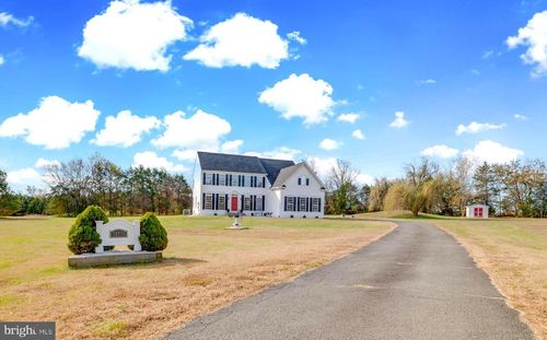 12870 Edwin Dr, NOKESVILLE, VA, 20181-3401 | Card Image