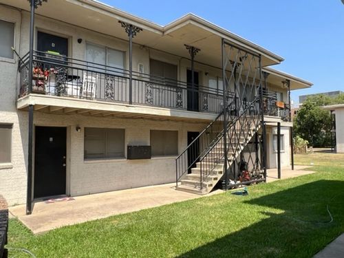 apt-5-1112 Eagle Dr, Denton, TX, 76201-6857 | Card Image
