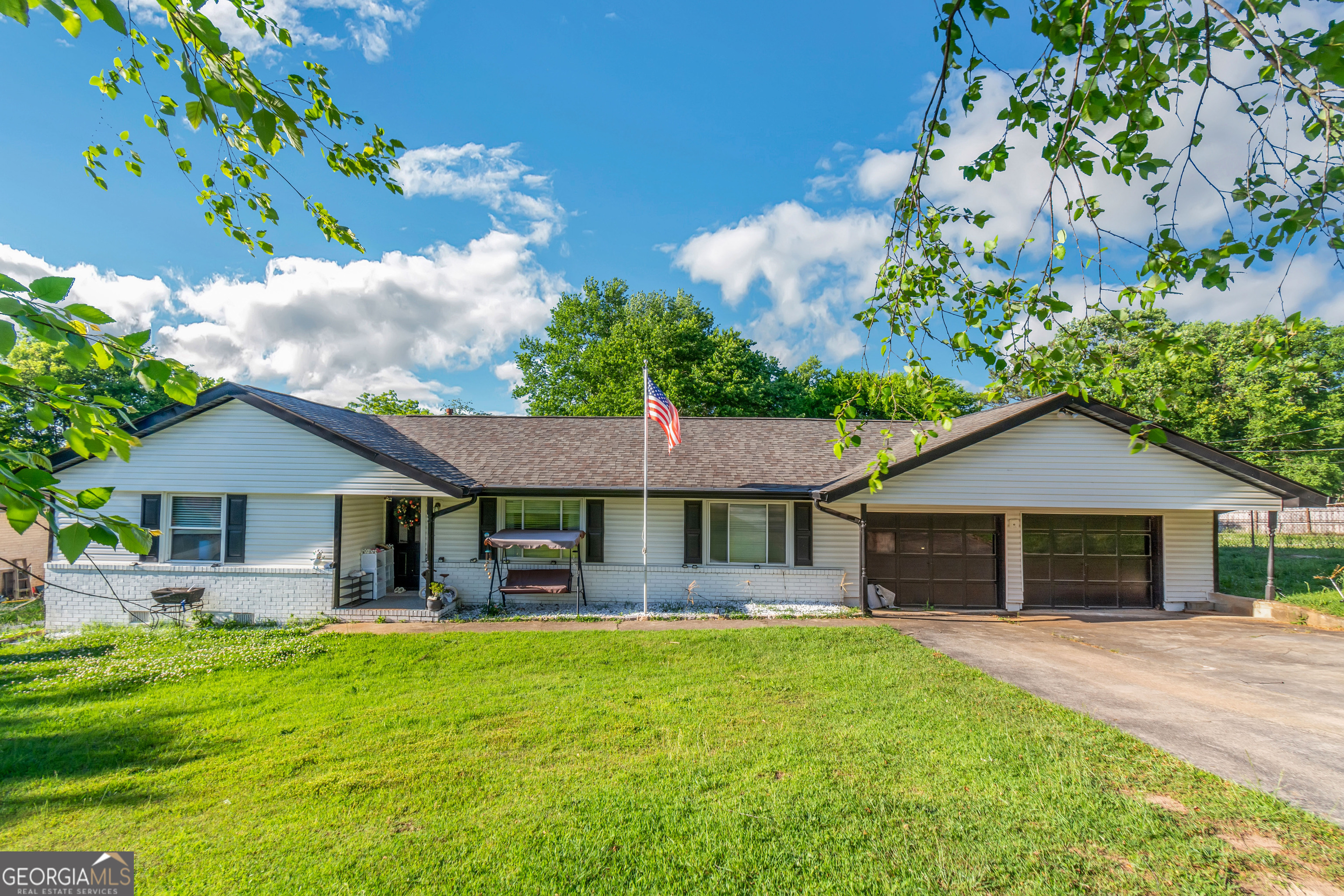 Dickens Rd, Lilburn, GA 30047