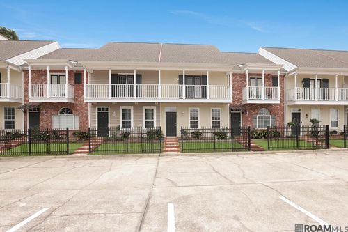 b15-151 Aspen Sq, Denham Springs, LA, 70726-5326 | Card Image