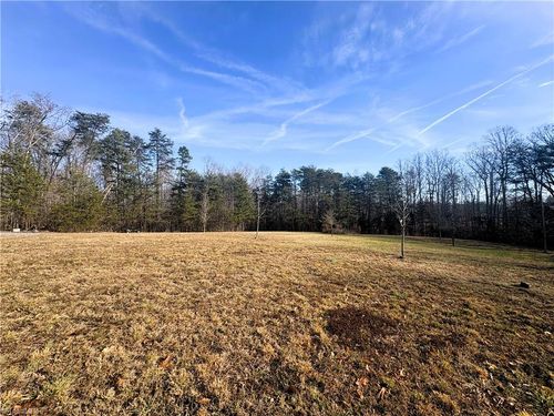 5538 Murphy Rd, Summerfield, NC, 27358-9720 | Card Image