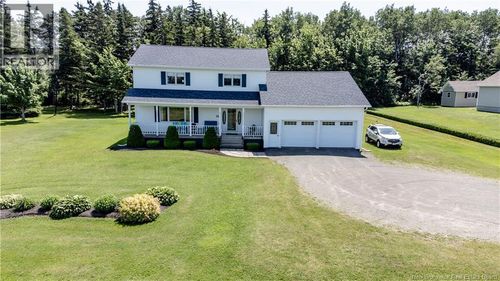 36 Acadie St, Bouctouche, NB, E4S2T2 | Card Image