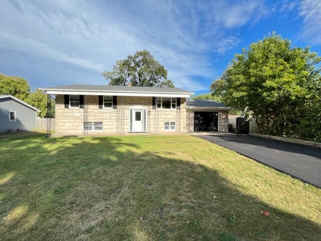 26th Ave, Kenosha, WI 53143
